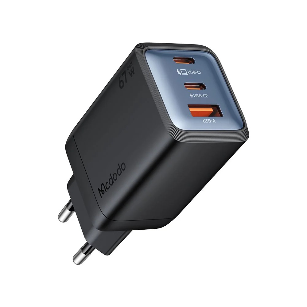 Адаптер Mcdodo [CH-0970] Mini Fast Charger 2xUSB-C+USB 67W (Black)